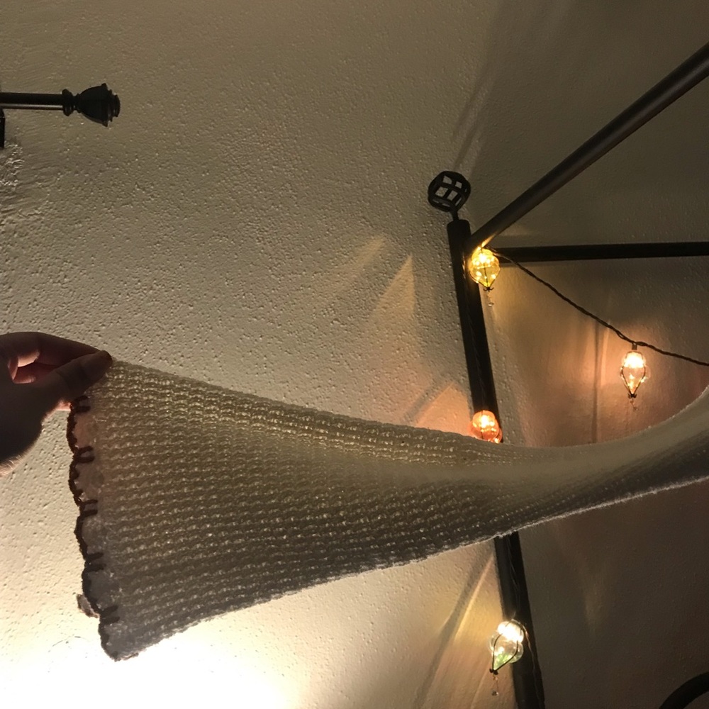 Off white sweater - Picture 5 of 5